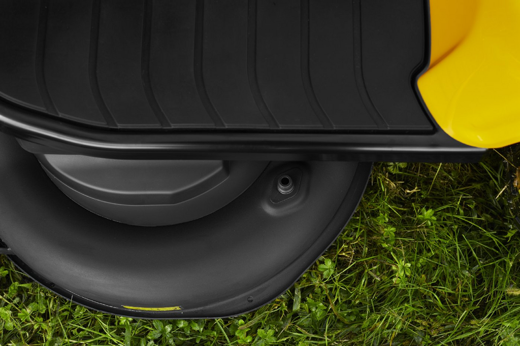 Stiga Tornado 5108 W Rasentraktor 108 cm - 586 cm3 10,8 kW 2-Zylinder Hydrostat